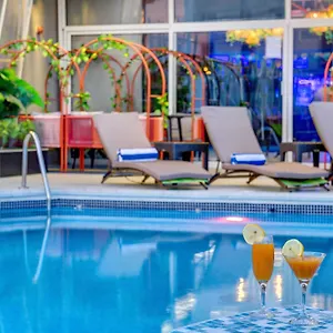 Howard Johnson Plaza By Wyndham Deira Dubaj
