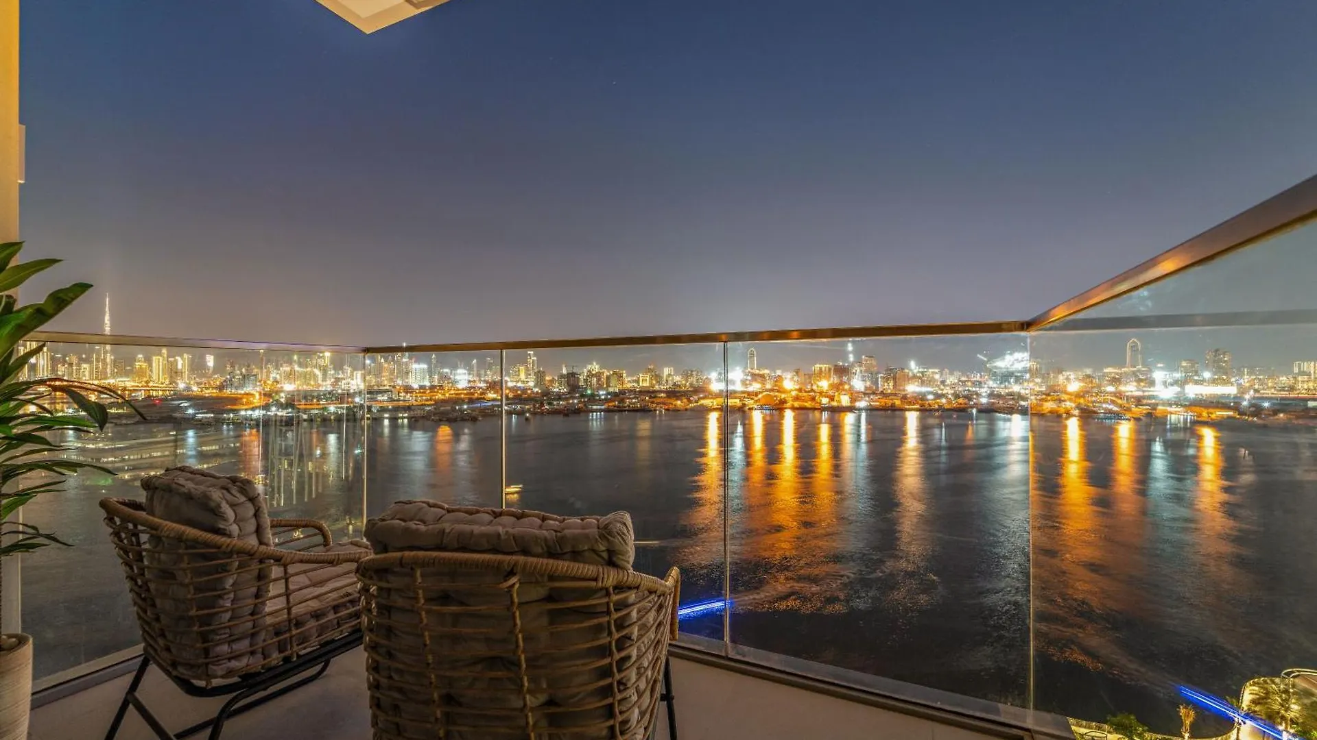 Apartmán Cozy 1Br With Balcony & Panoramic Creek Harbour Views Dubaj